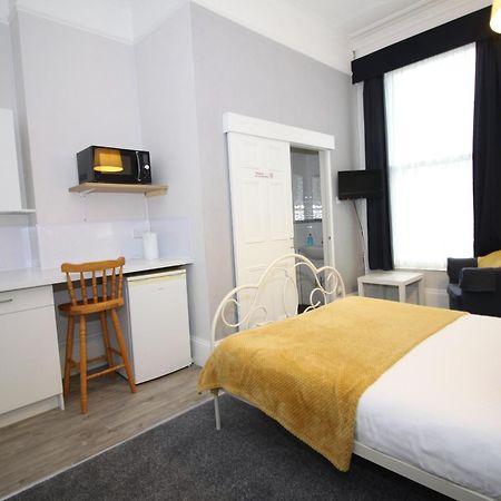 The Belmont Bed & Breakfast Torquay Room photo